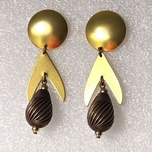 Vintage Gold Tone and Brown Drop Earrings